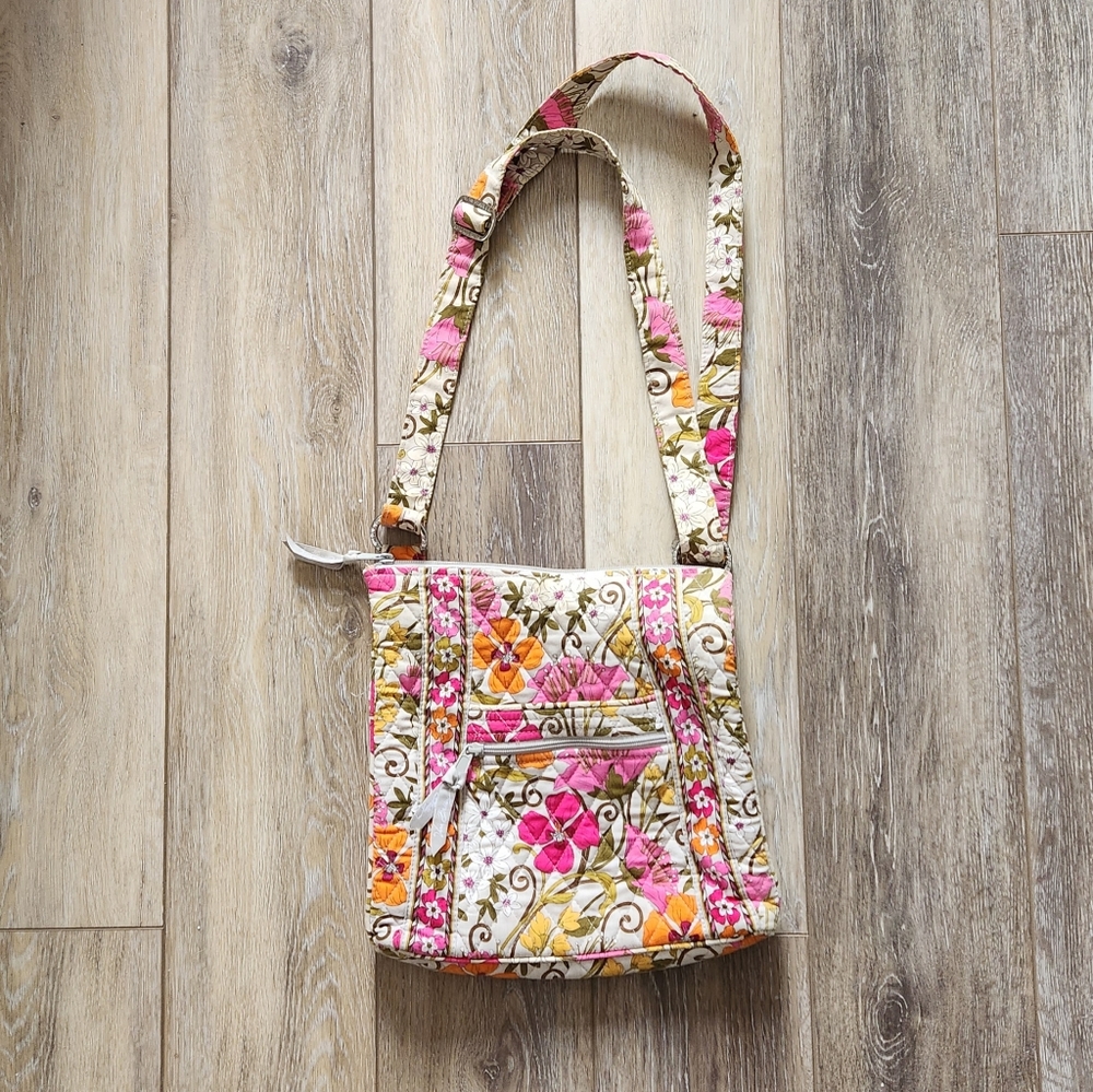 Vera Bradley Off-White Floral Purse